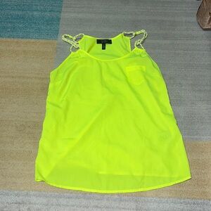 Jessica Simpson neon yellow tank top